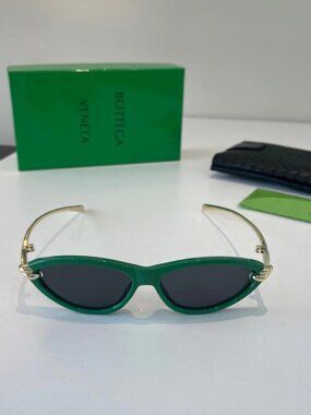 Bottega Veneta New Toad-Style Sunglasses – Unisex Fashion Designer Shades